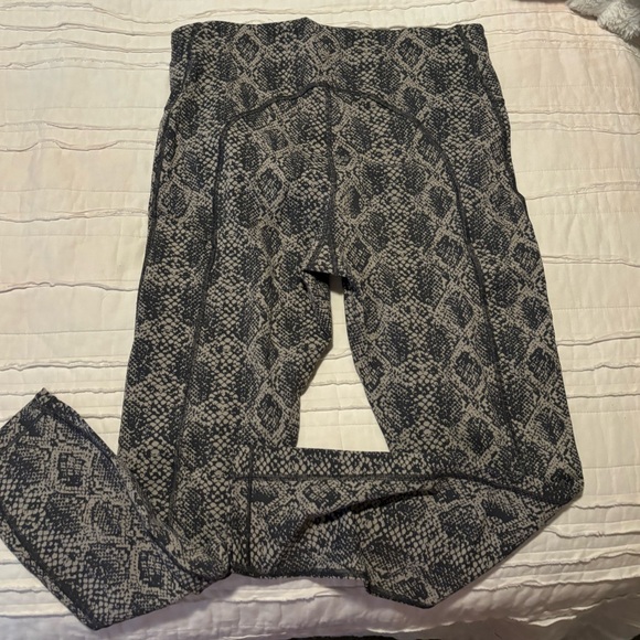 Athleta leggings - Picture 2 of 2